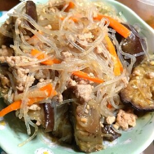 ご飯がすすむ！簡単なすとひき肉と春雨の味噌煮